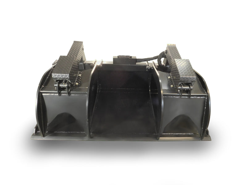 Glacier Extreme grapple bucket, head-on view of the bucket and the two clamp arms