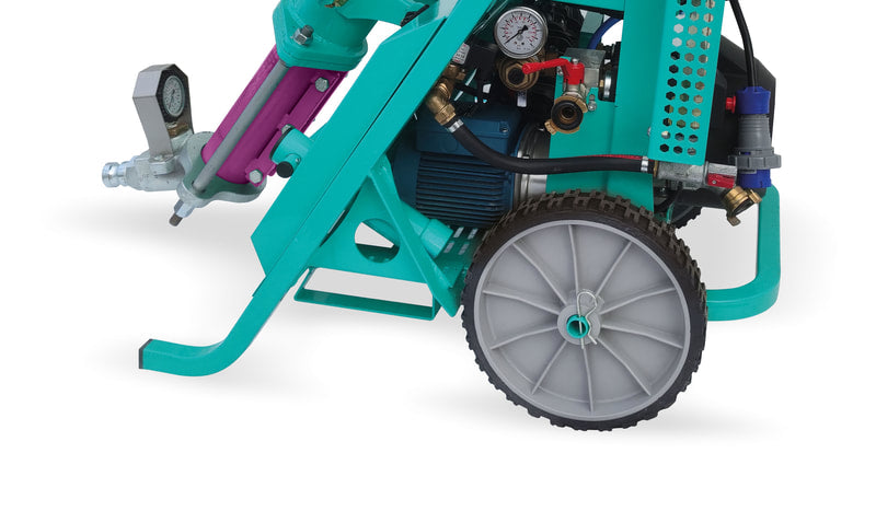 IMER Koine 3.1 continuous mortar pump, wheel and axle detail