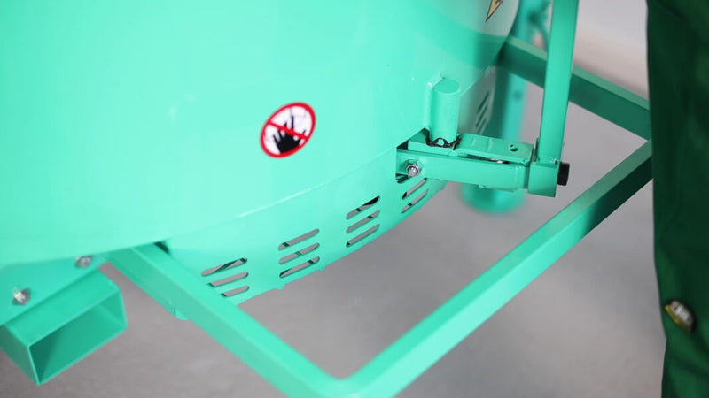 IMER Mix 750 towable vertical shaft paddle mixer, discharge handle detail