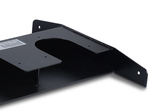 Close-up of one rammer cradle and the bolting flange used to join stands