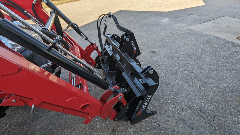 Storm 48 inch rake and brush grapple, close rear view of the mount plate and the cylinder mounts
