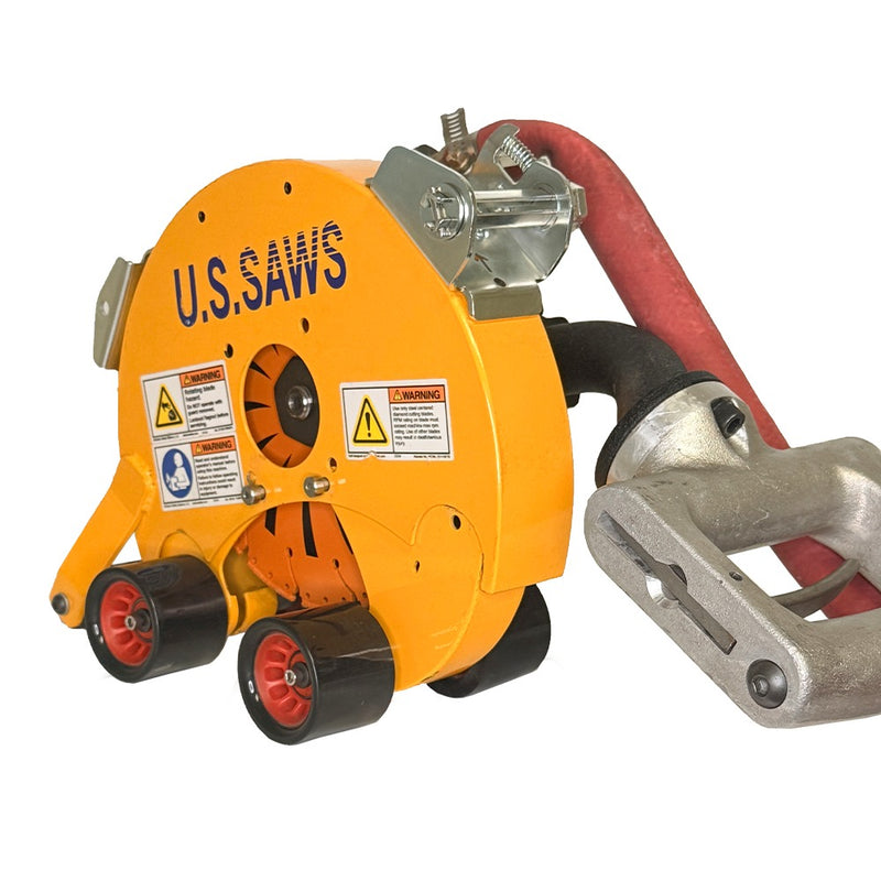 Air belly saw with strap assembly fitted