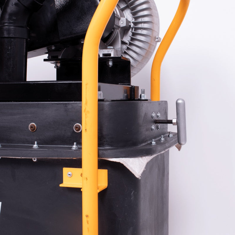 Close view of the Ultra Vac 1250-G filter housing latch
