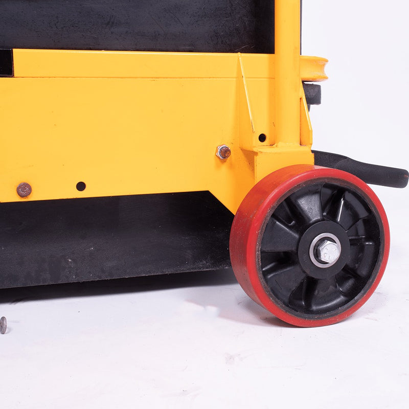 Close view of the Ultra Vac 1250-G caster wheel